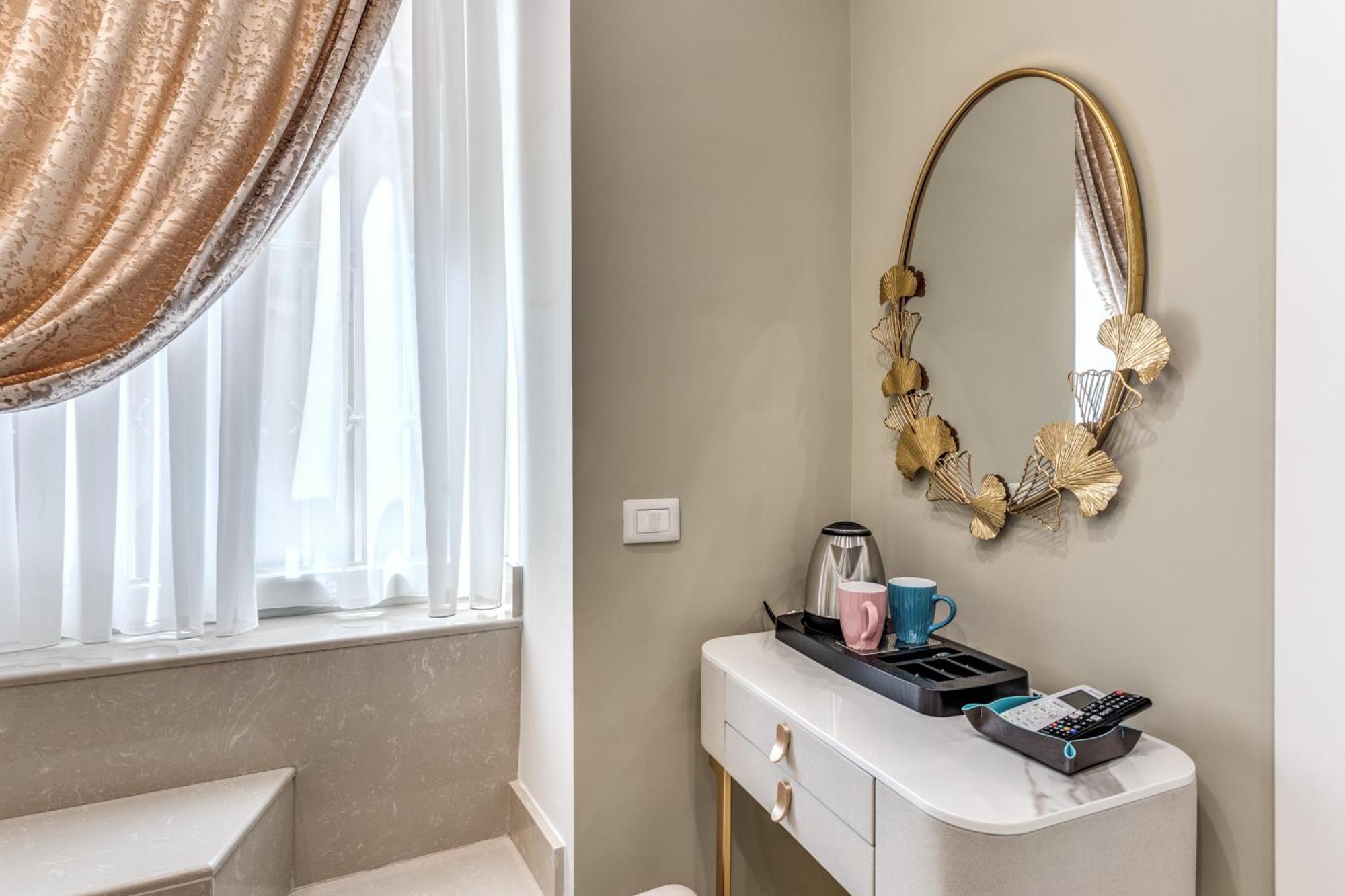 Le Stanze Di Venere Hotel Naples Luaran gambar