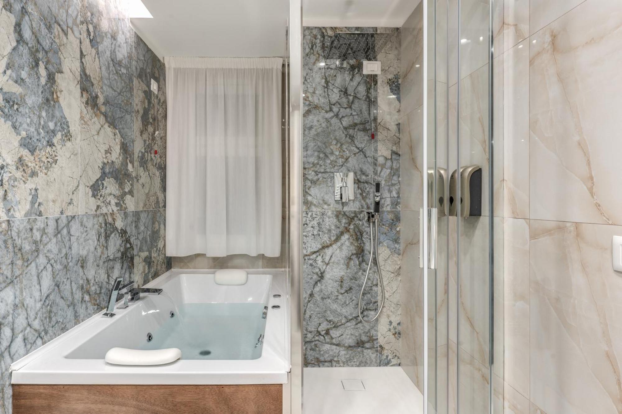 Le Stanze Di Venere Hotel Naples Luaran gambar